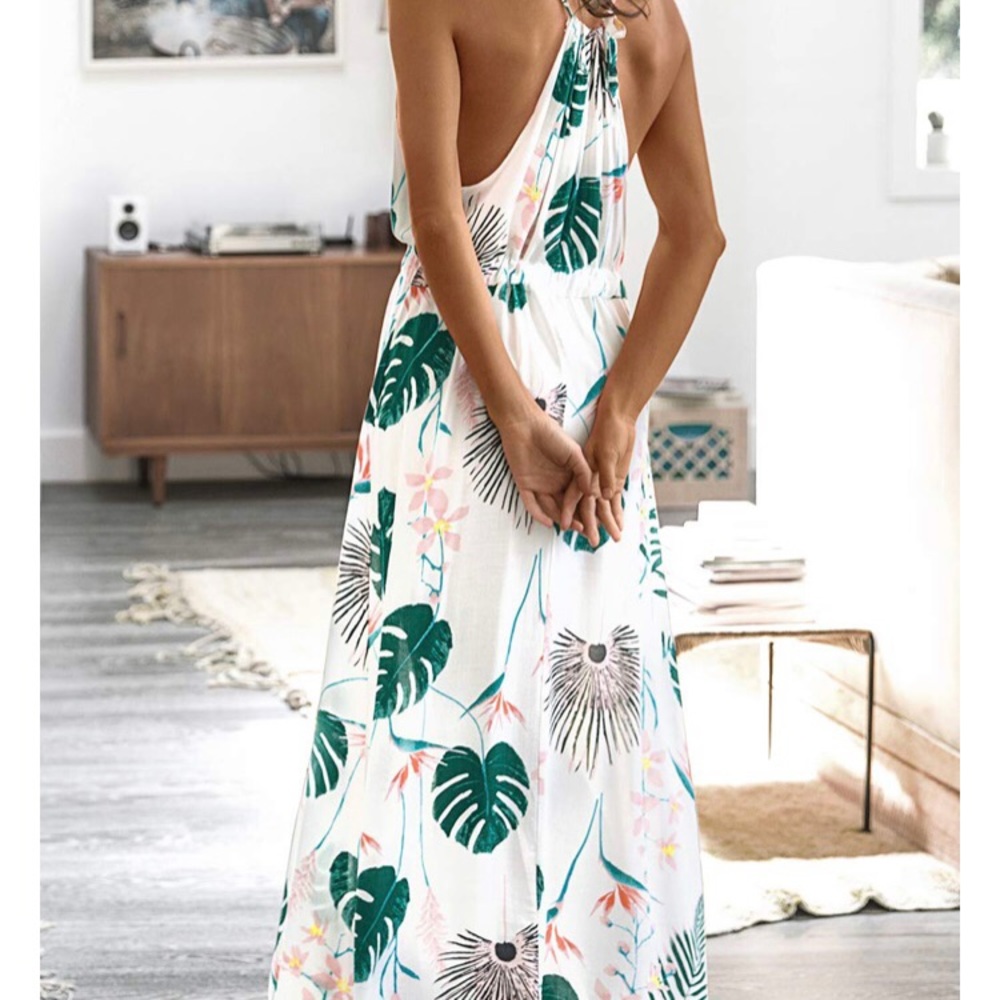 Cupshe maxi dress. White floral, XL.